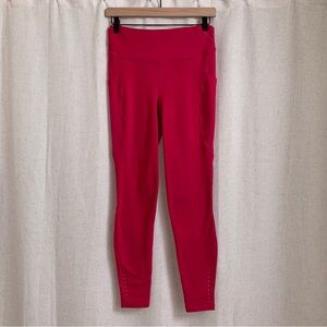 Lululemon’s Fast and Free Thermal 5 Pocket Tight Fuscia Berry Color 27” 6